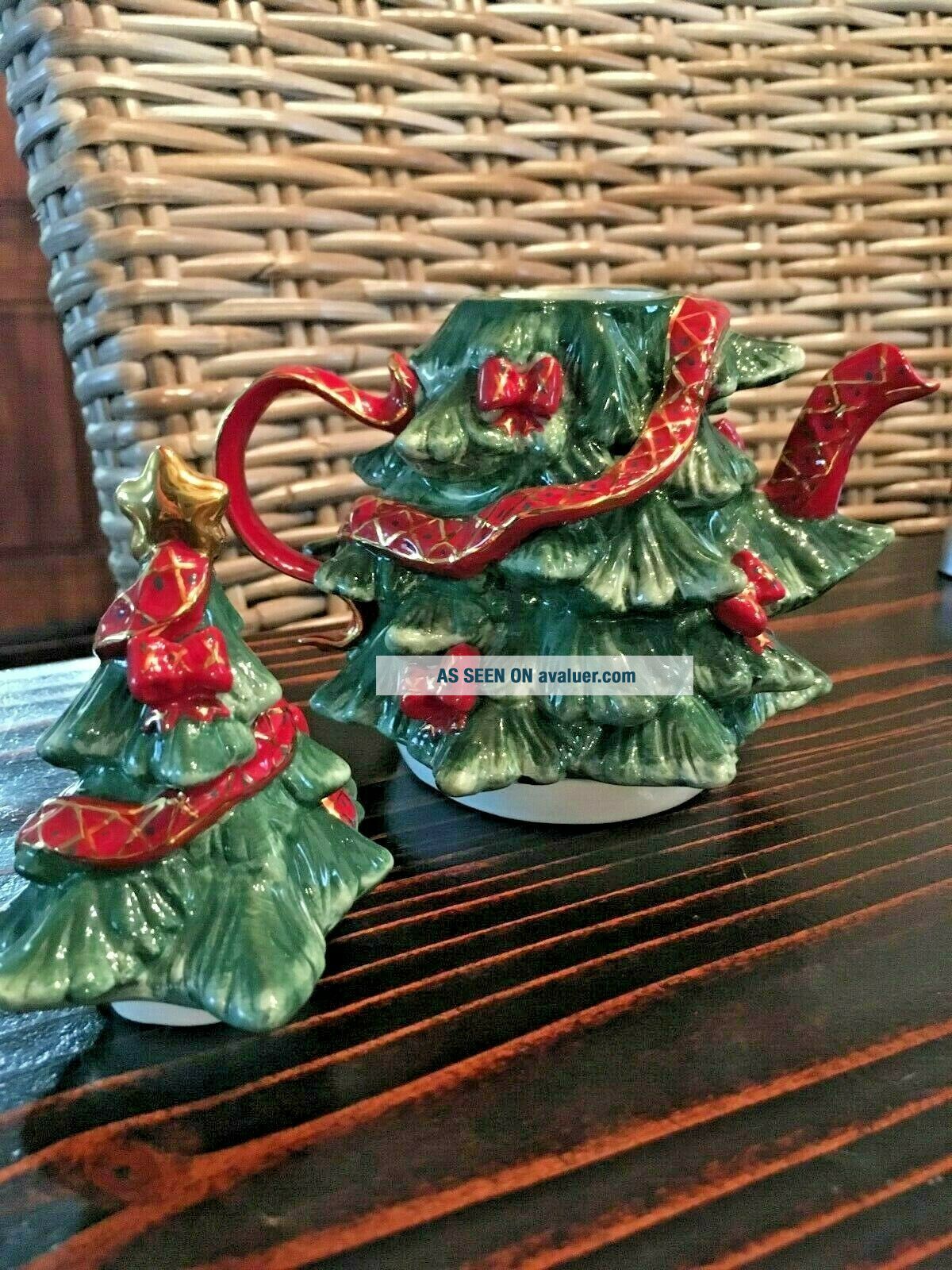 Waterford Holiday Heirlooms Christmas Tree Red And Gold Ribbon Teapot ...