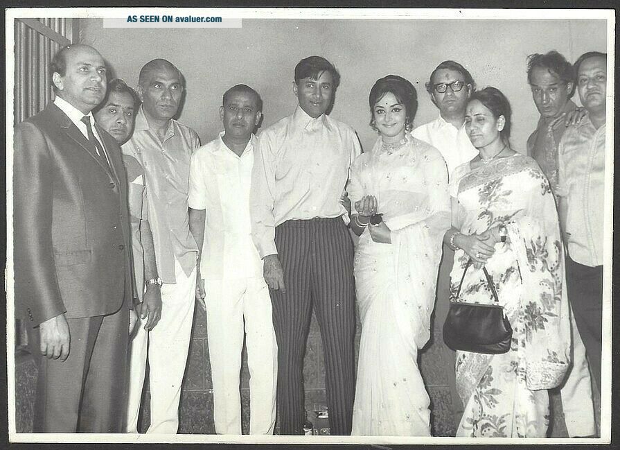 India Bollywood 1968 press photo Dev Anand & Hema Malini 4.  5x6 inches