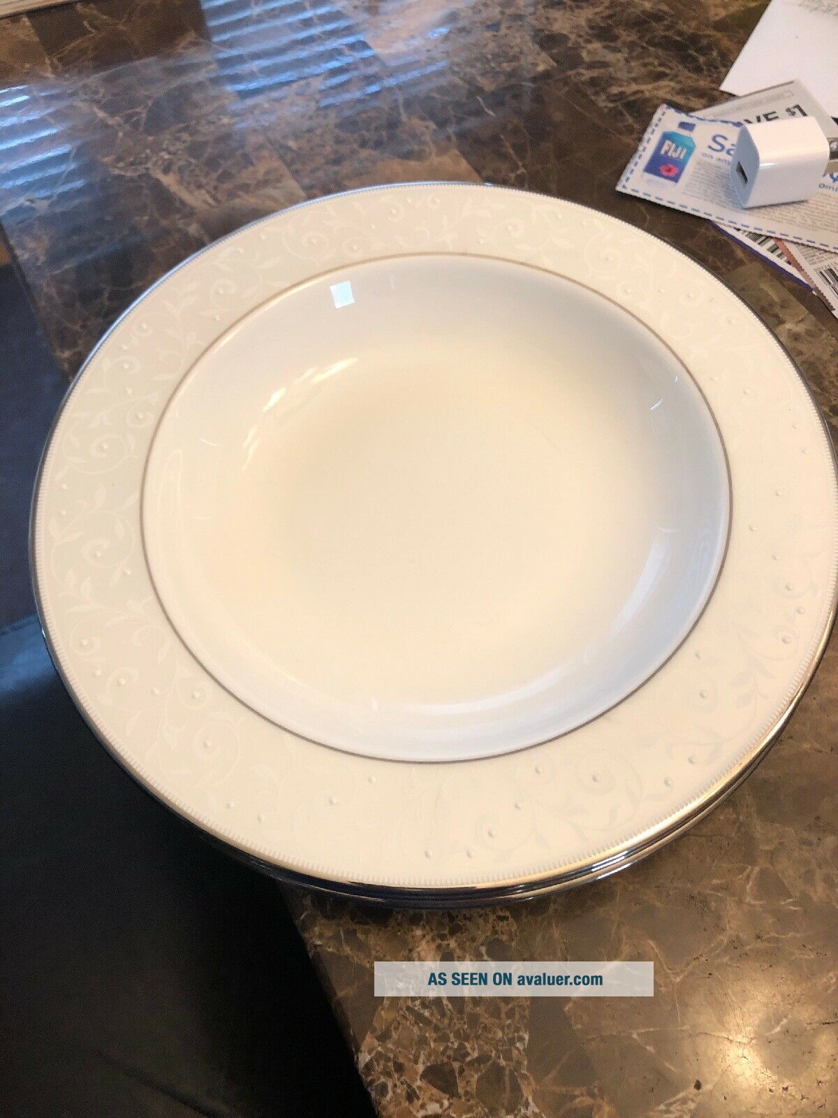 Lenox Opal Innocence Set Di 4 Ciotole Per Pasta In Porcellana Bianca Intagliata - 20 Cm, Lavabili In Lavastoviglie E Microonde